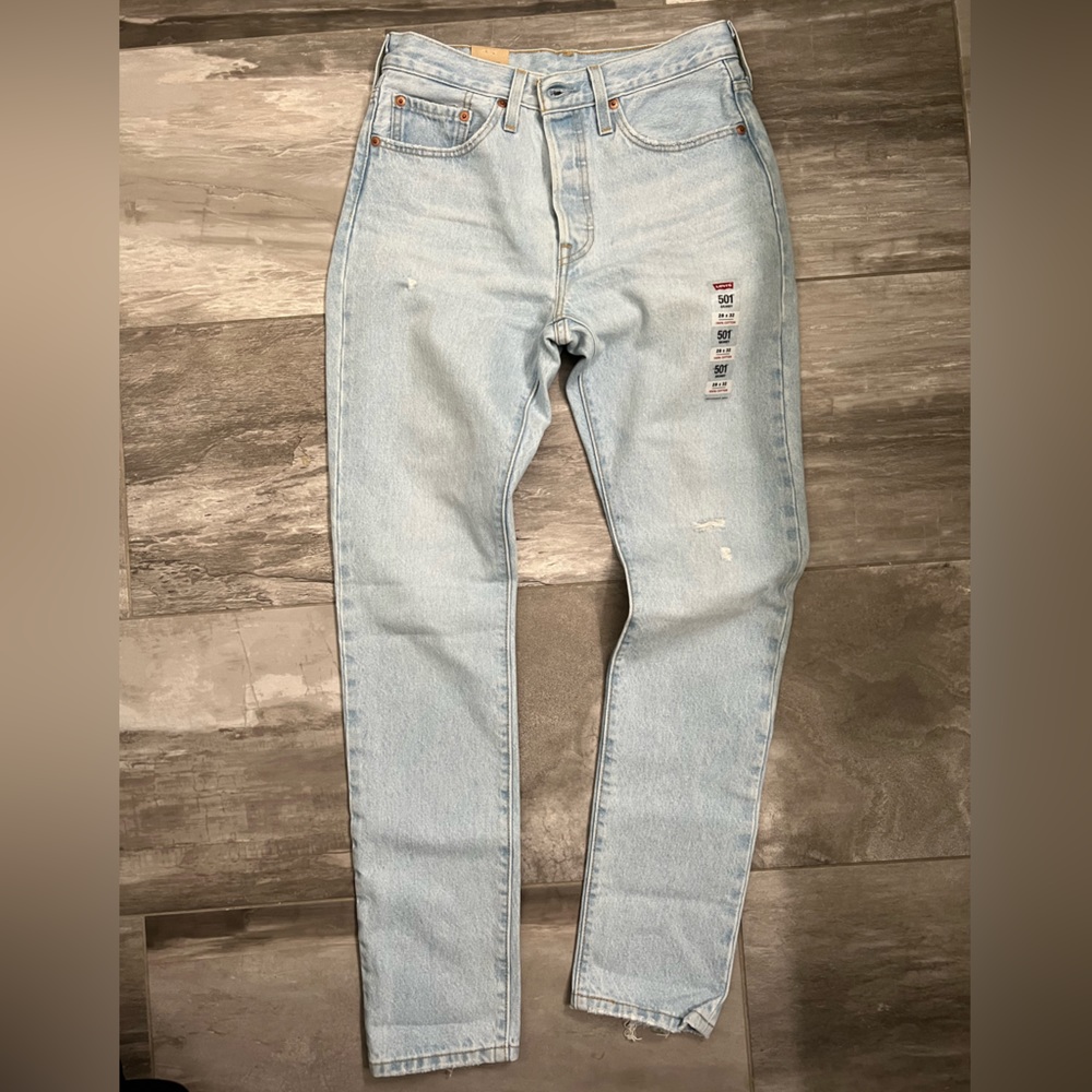 Levis womens 501 Skinny NWT